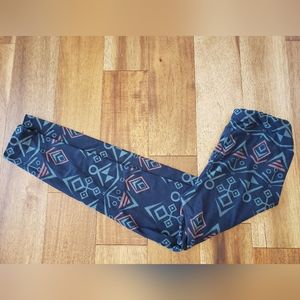 LuLaRoe Leggings in blue southwestern/tribal print pattern. Size O/S